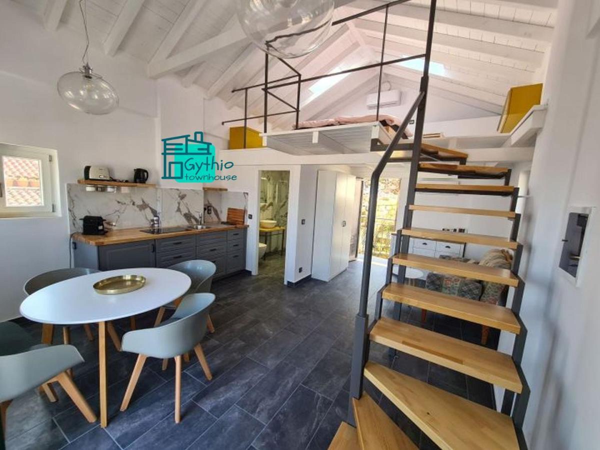 Gythio Townhouse公寓 外观 照片
